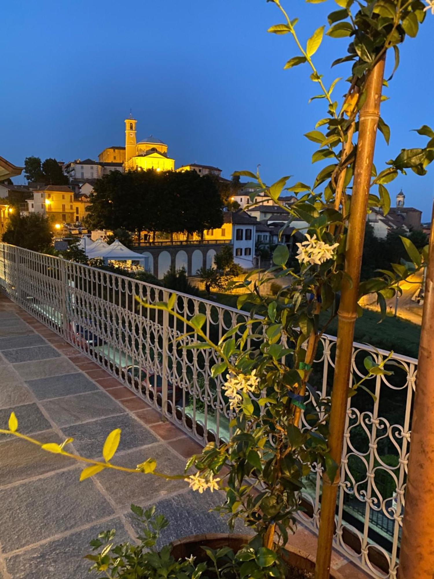 La Terrazza Sul Monferrato Montegrosso dʼAsti Exterior foto
